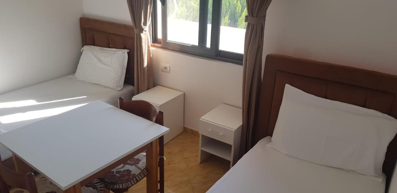 Apartments Villa Dovinefa คซามิล ภายนอก รูปภาพ