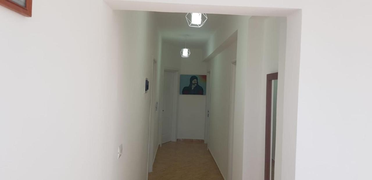 Apartments Villa Dovinefa คซามิล ภายนอก รูปภาพ